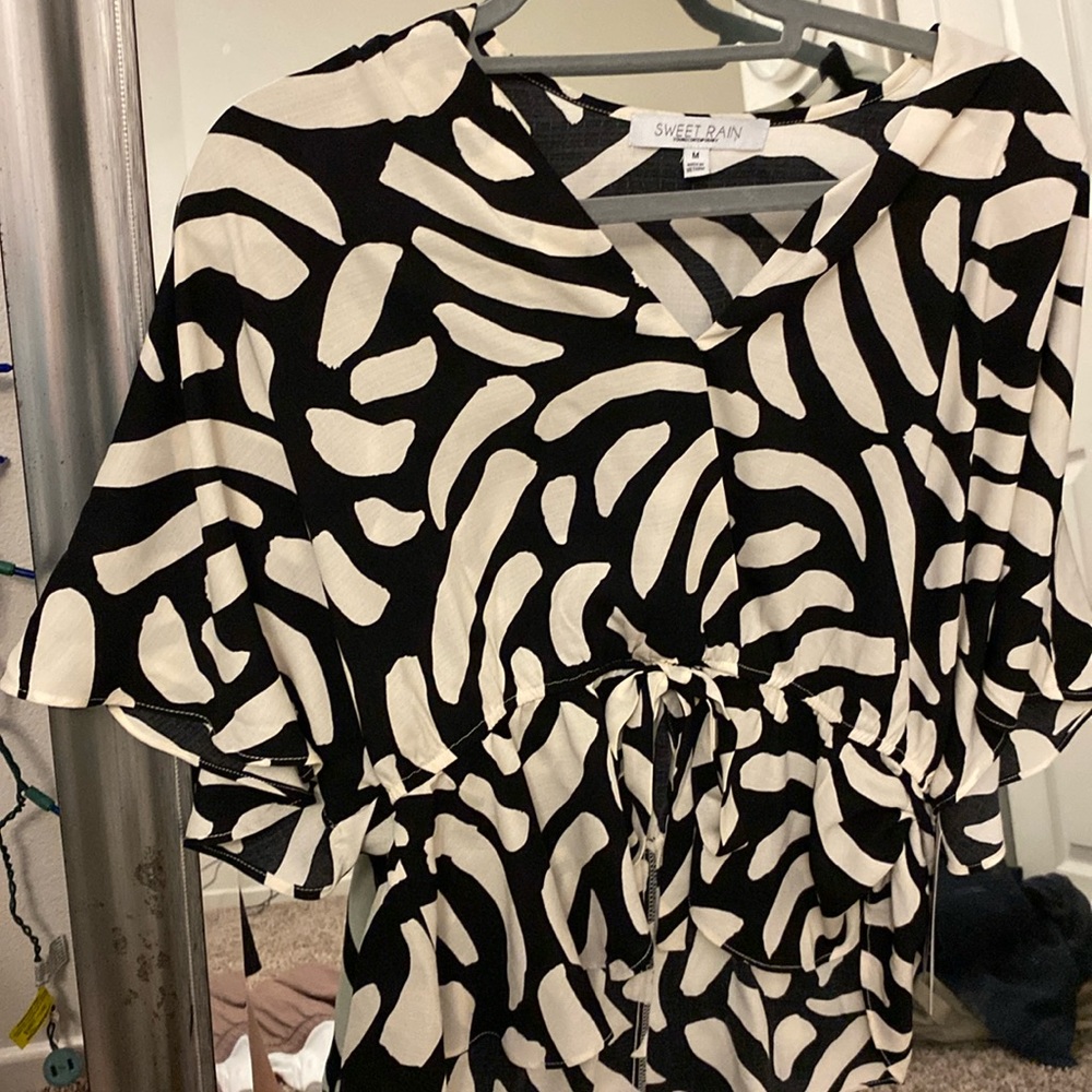 Sweet rain blouse size M